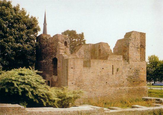 Ruïne Huis te Riviere