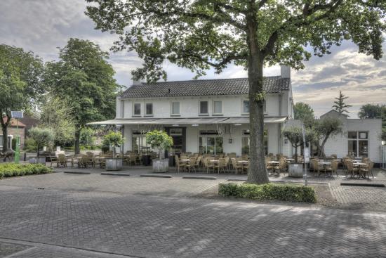 IJssalon Clevers Overloon