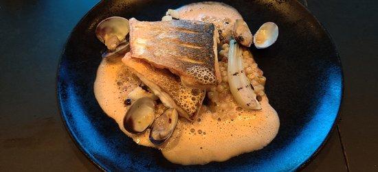 Cinq Restaurant