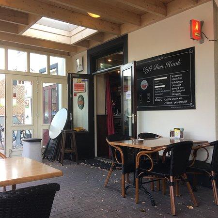 Cafe D'n Hook