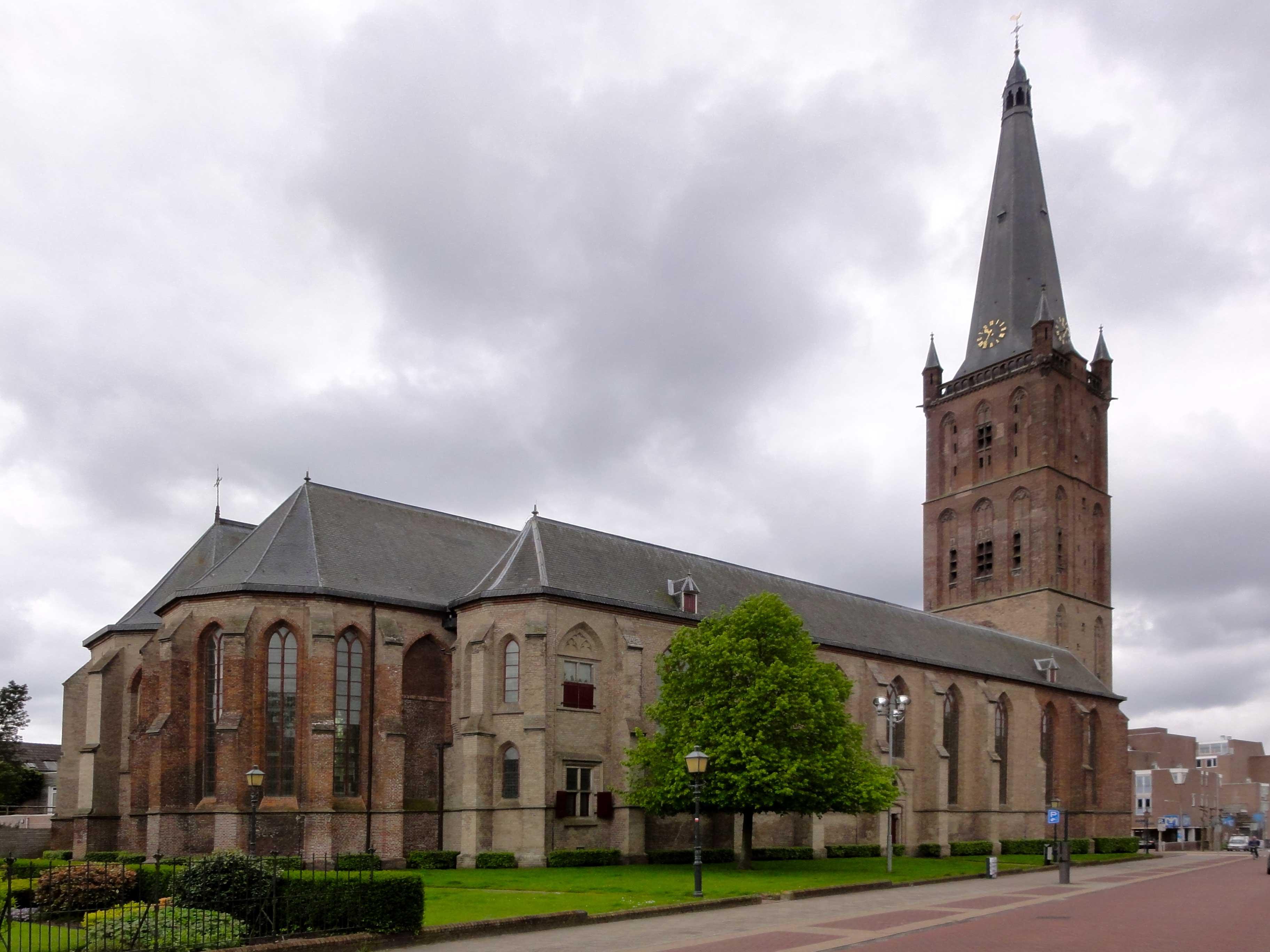 de Grote of Sint-Clemenskerk