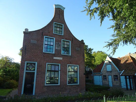 Boerderij- en Rijtuigenmuseum Vreeburg