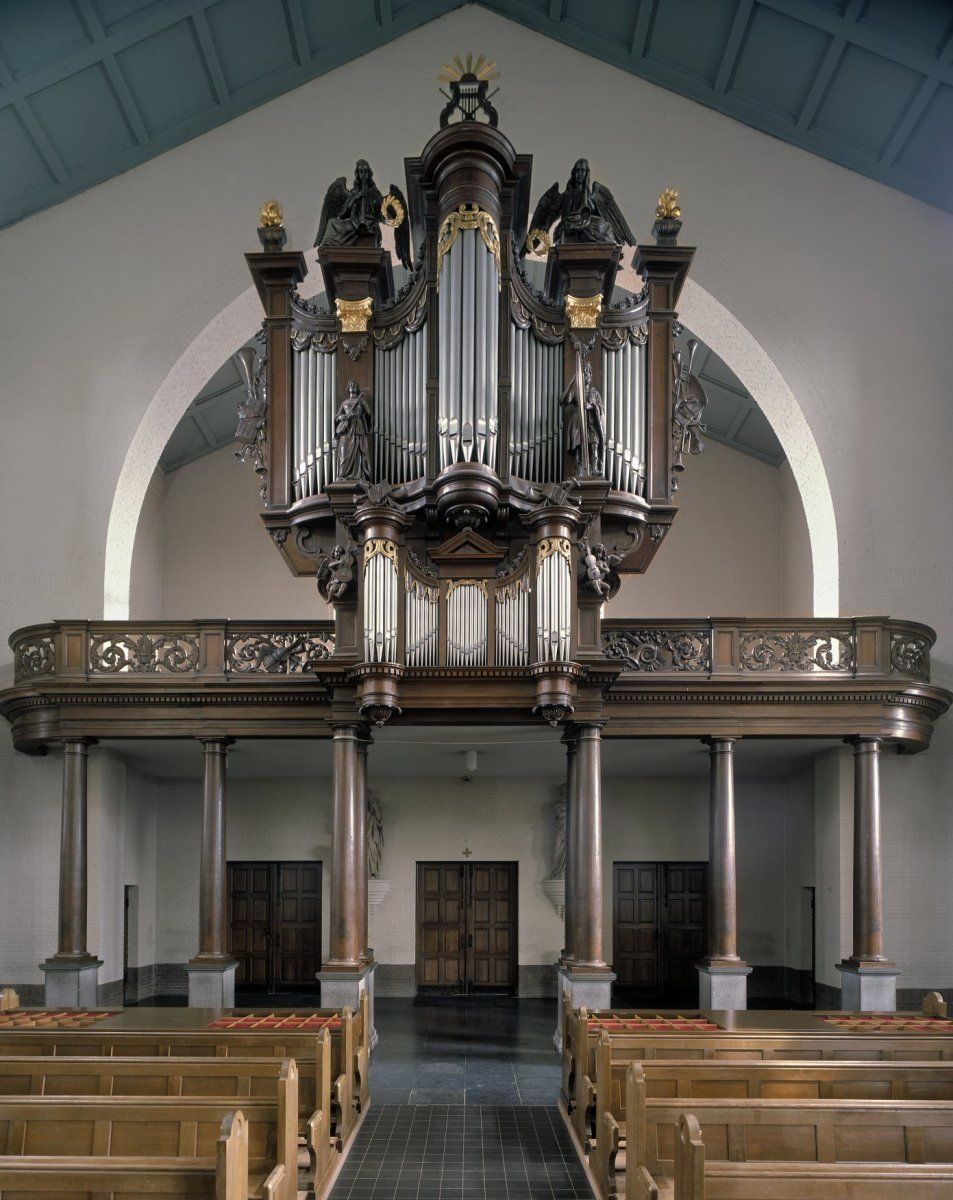 Interieur St. Lambertus