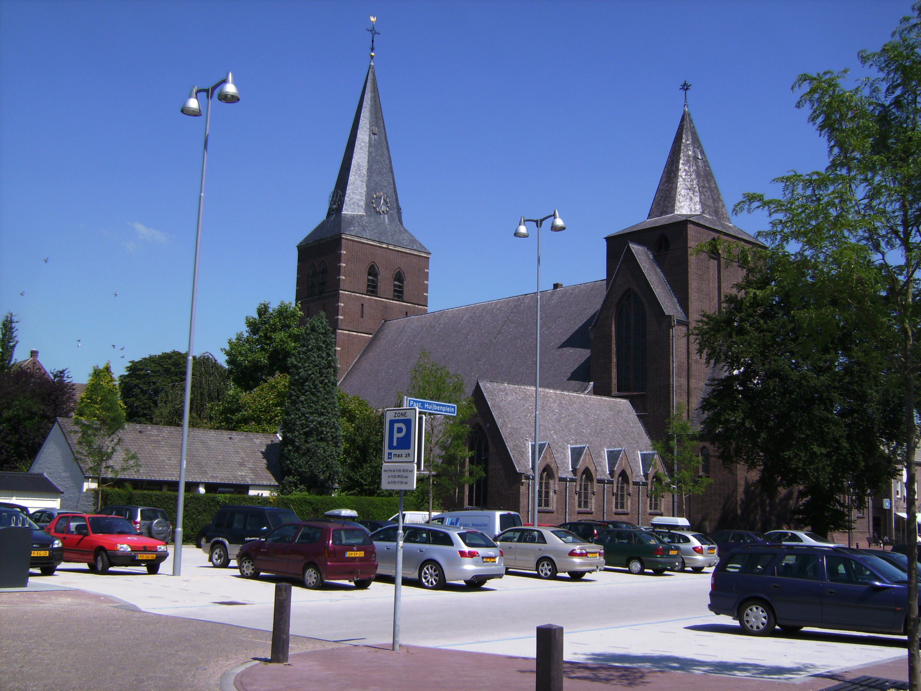 Onze-Lieve-Vrouw-van-Zeven-Smartenkerk