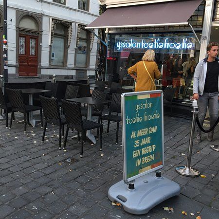 Ijssalon Toetie Froetie