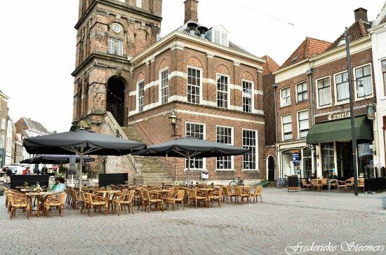 Cafe Camelot